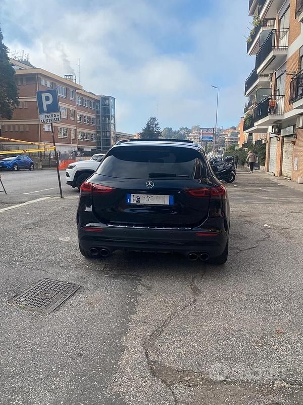 Usata Mercedes GLA45 AMG AMG 421 CV (309 kW) 2021 Nero SUV