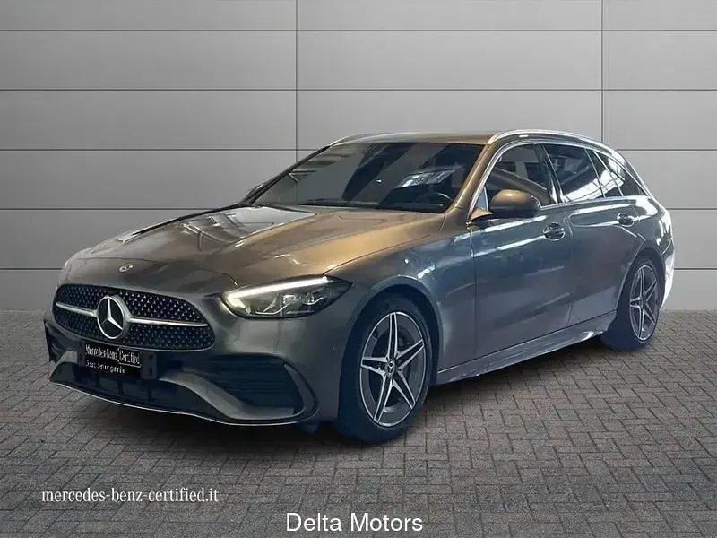Usata Mercedes 220 Advanced 197 CV (144 kW) 2024 Station wagon