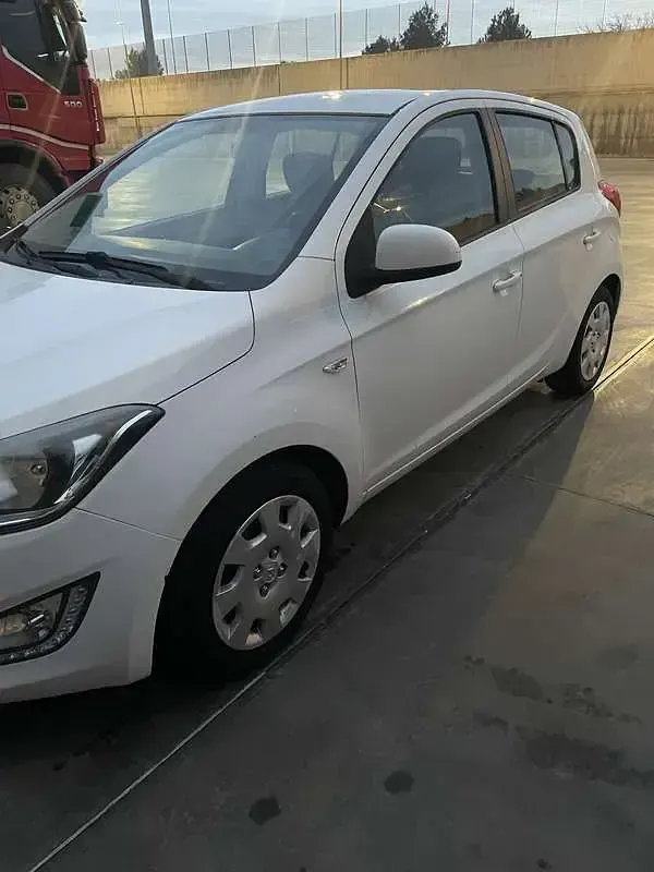 Occasion Hyundai i20 Classic 75 PK (55 kW) 2012 Hatchback