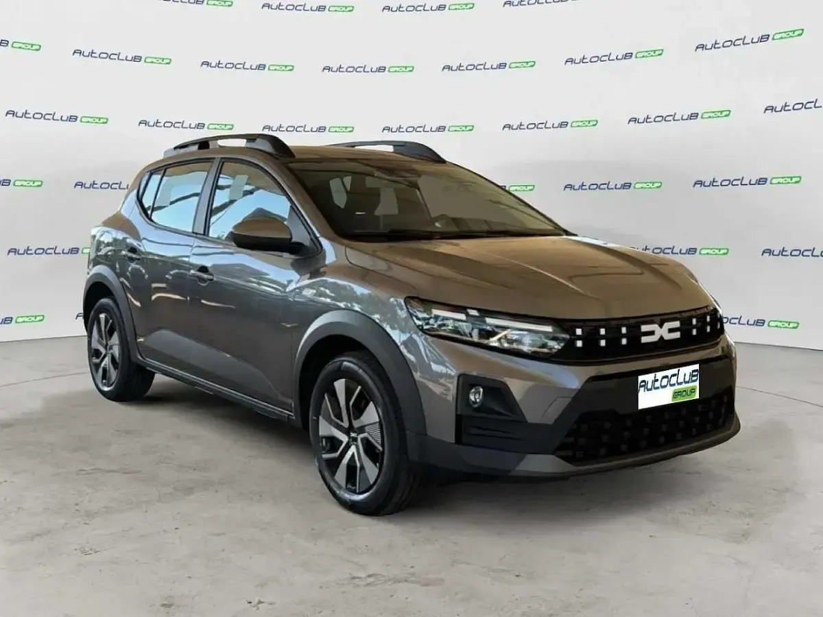 Usata Dacia Sandero Expression 122 CV (89 kW) 2026 Utilitaria