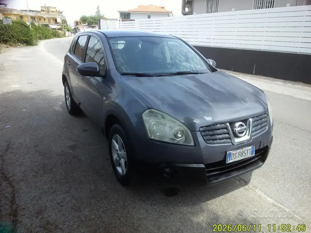 Usata Nissan Qashqai Acenta 106 CV (77 kW) 2009 Grigio SUV
