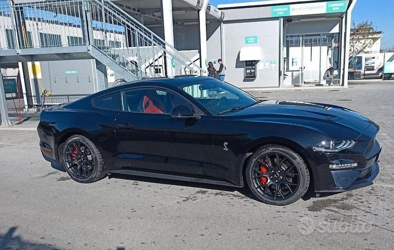 Usata Ford Mustang 291 CV (214 kW) 2019 Nero Coupé