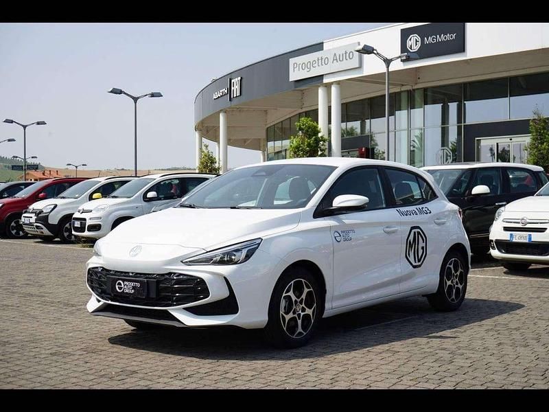 Nuova MG MG3 Comfort 116 CV (85 kW) 2025 Dover white Utilitaria