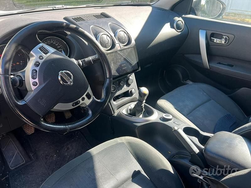 Usata Nissan Qashqai 110 CV (80 kW) 2011 Bianco SUV
