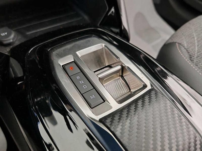 Nuova Peugeot 208 Allure 136 CV (100 kW) 2025 Bianco Utilitaria