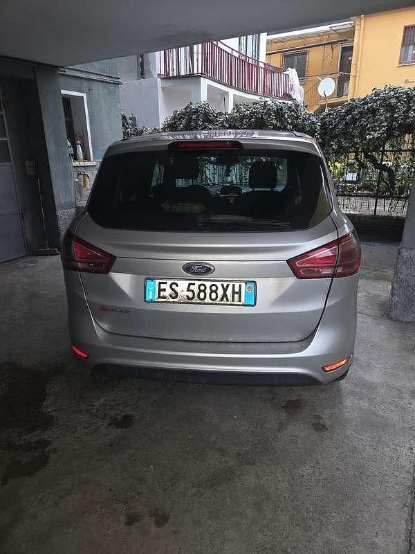 Usata Ford B-MAX Titanium 95 CV (69 kW) 2013 Monovolume
