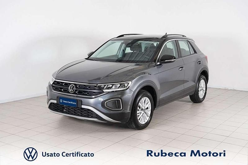 Usata VW T-Roc Life 150 CV (110 kW) 2024 Grigio SUV