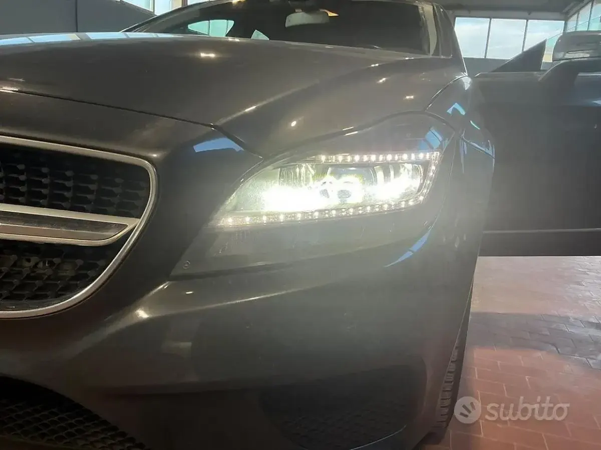 Usata Mercedes CLS250 Premium 204 CV (150 kW) 2015 Grigio Coupé