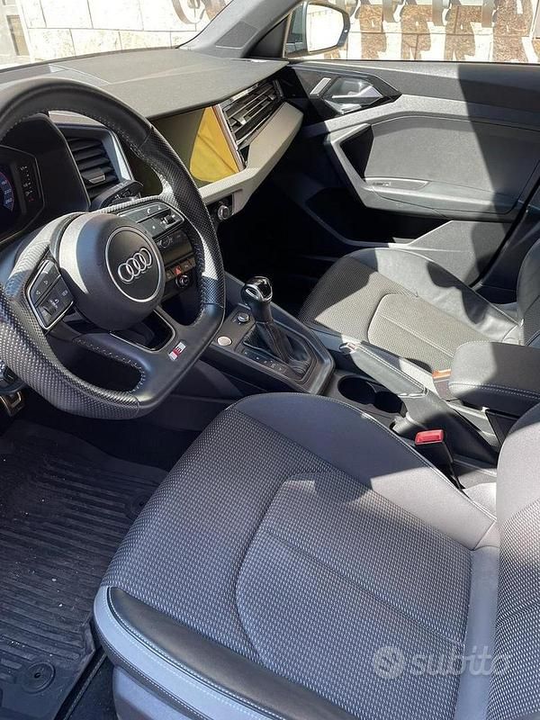 Usata Audi A1 S-Line 150 CV (110 kW) 2020 Bianco SUV