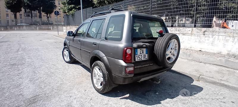 Usata Land Rover Freelander 2004 SUV