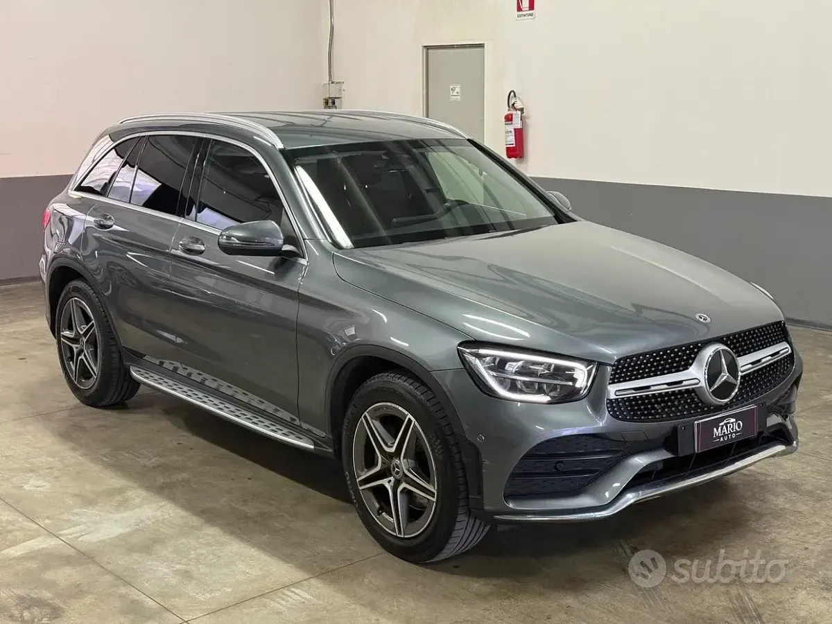 Usata Mercedes GLC220 Premium Plus 194 CV (142 kW) 2021 Grigio SUV