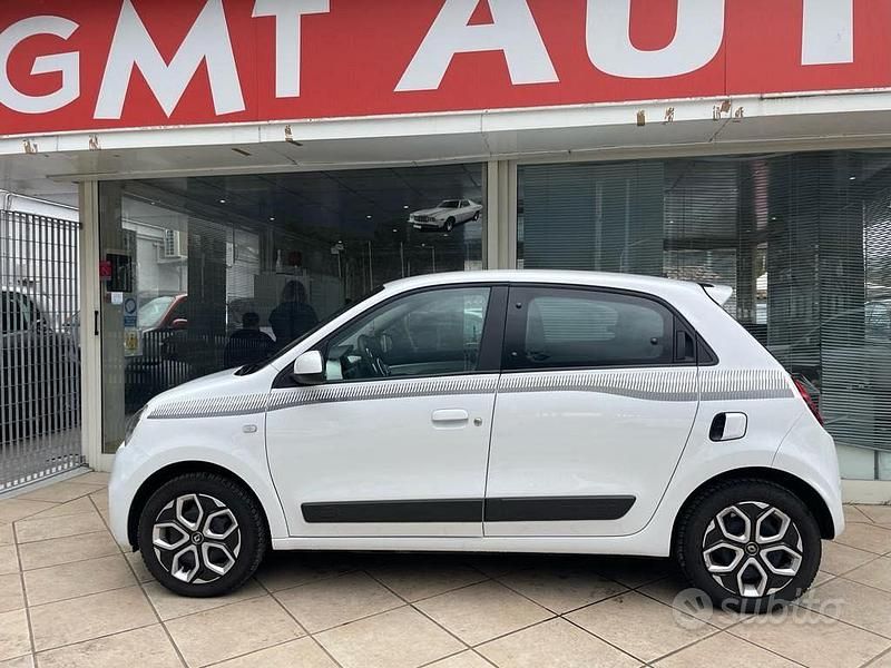 Usata Renault Twingo LIMITED 69 CV (50 kW) 2020 Bianco Utilitaria