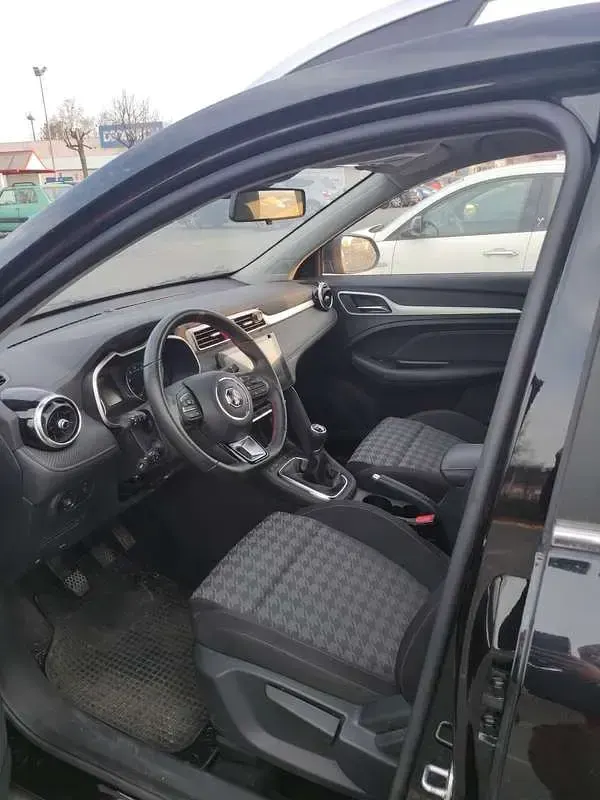 Usata MG ZS Comfort 106 CV (77 kW) 2022 SUV