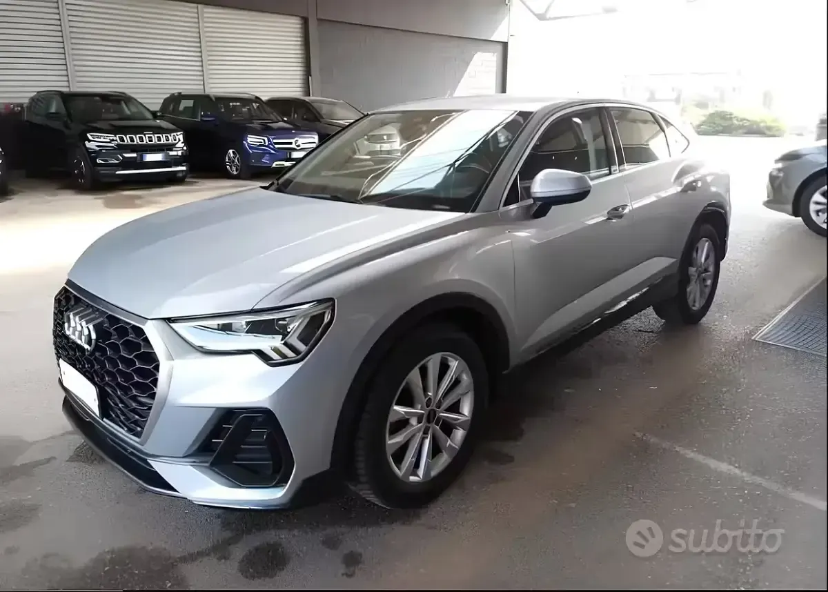 Usata Audi Q3 Business Plus 150 CV (110 kW) 2021 Grigio SUV