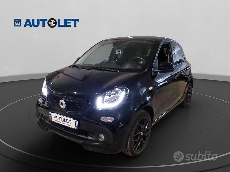 Usata Smart ForFour Prime 71 CV (52 kW) 2019 Nero Utilitaria