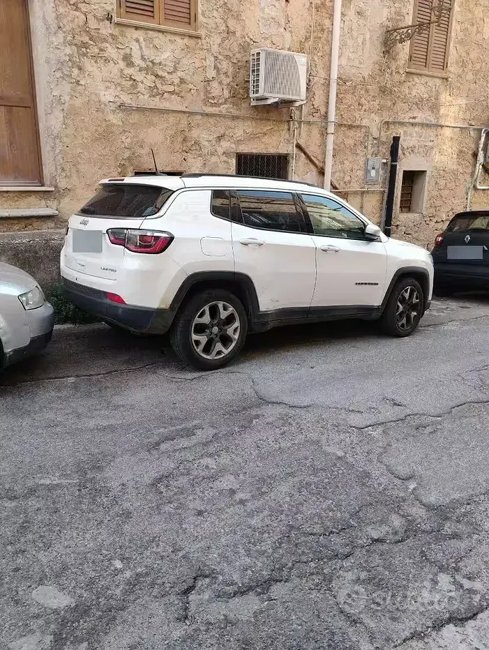 Usata Jeep Compass 120 CV (88 kW) 2018 Bianco SUV