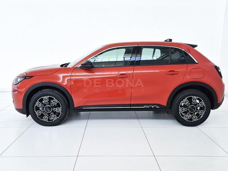 Nuova Fiat 600 110 CV (80 kW) 2025 Arancione SUV