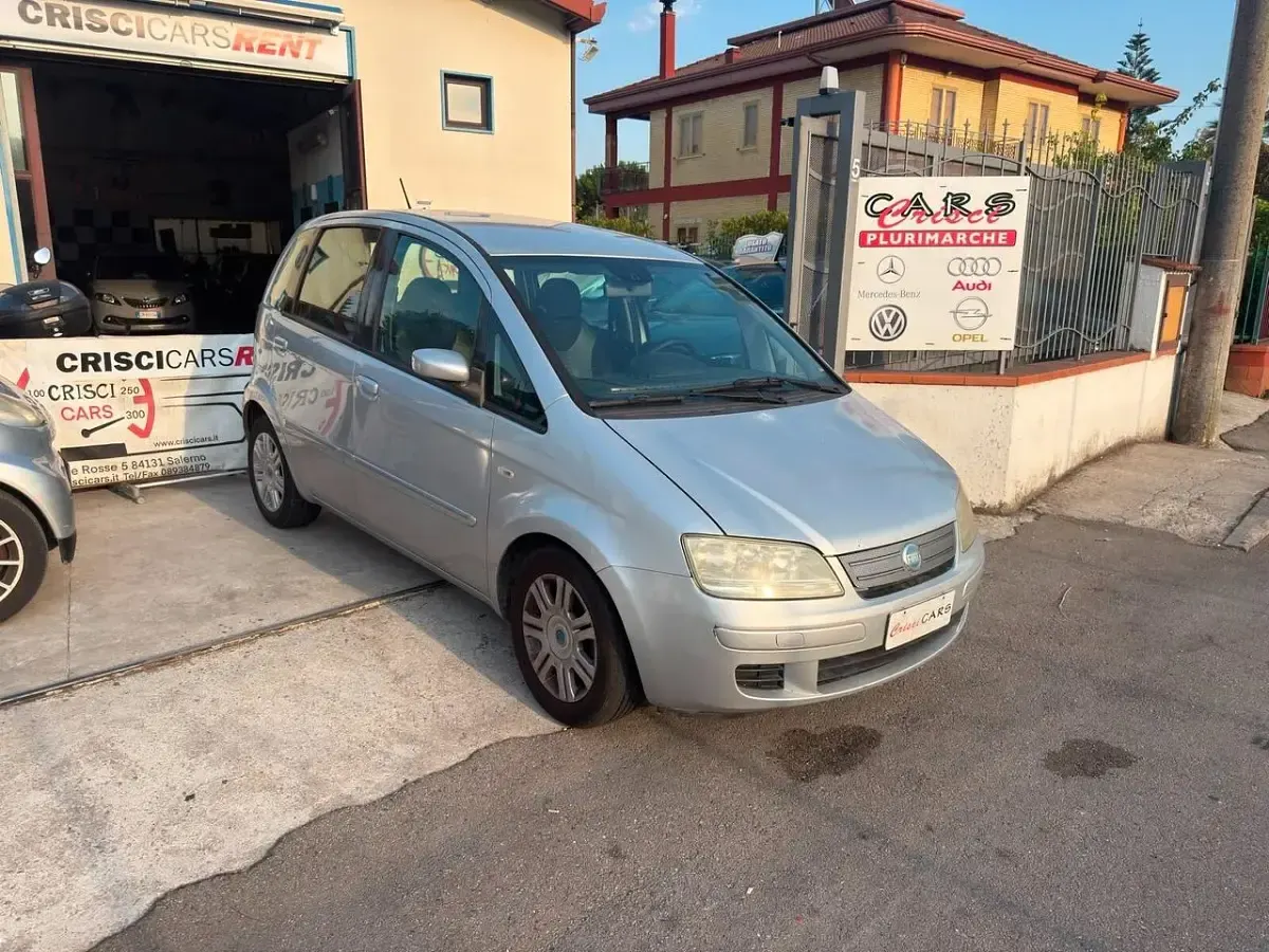 Usata Fiat Idea 69 CV (50 kW) 2007 Grigio Monovolume