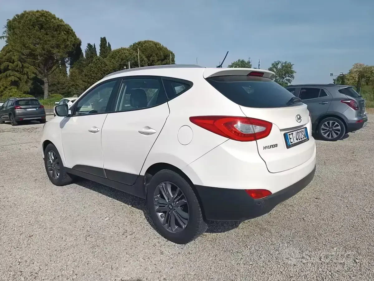 Usata Hyundai ix35 Xpossible 115 CV (84 kW) 2014 Bianco SUV