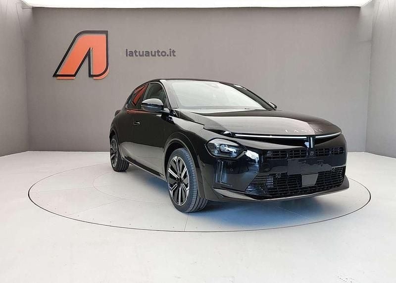 Usata Lancia Ypsilon 101 CV (74 kW) 2025 Nero ardesia Utilitaria