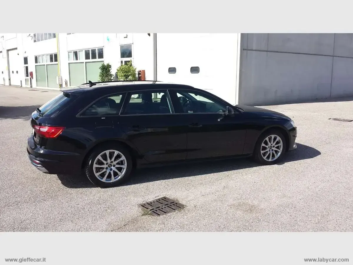Usata Audi A4 Advanced 150 CV (110 kW) 2024 Nero Berlina