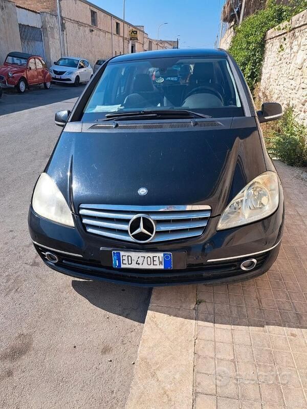 Usata Mercedes A200 2009 Nero
