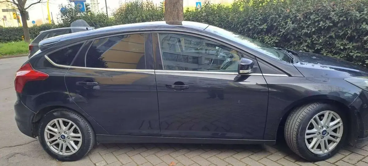 Usata Ford Focus Titanium 116 CV (85 kW) 2013 Nero Berlina