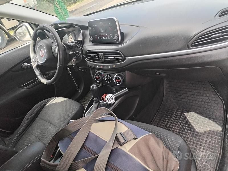 Occasion Fiat Tipo 120 ch (88 kW) 2018 Berline