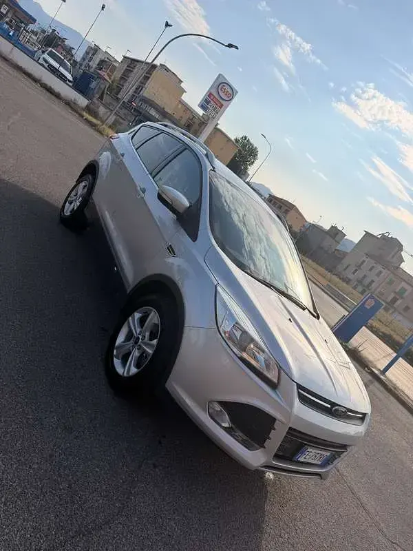 Usata Ford Kuga Business Edition 120 CV (88 kW) 2016 SUV