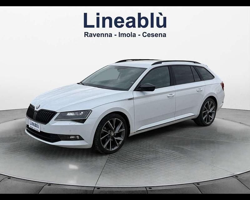 Usata Skoda Superb SportLine 150 CV (110 kW) 2018 Bianco Station wagon