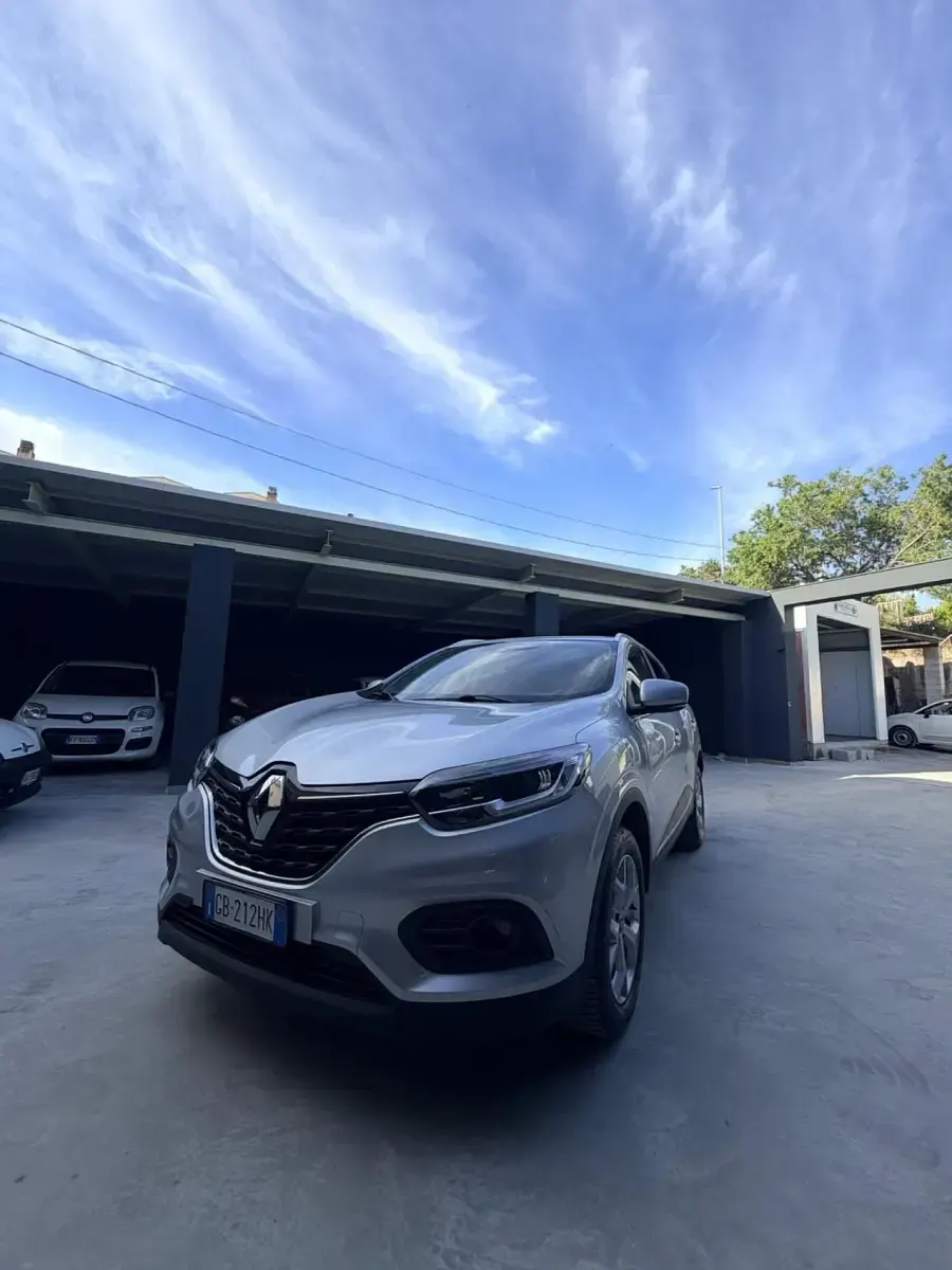Usata Renault Kadjar Life 115 CV (84 kW) 2020 Argento SUV