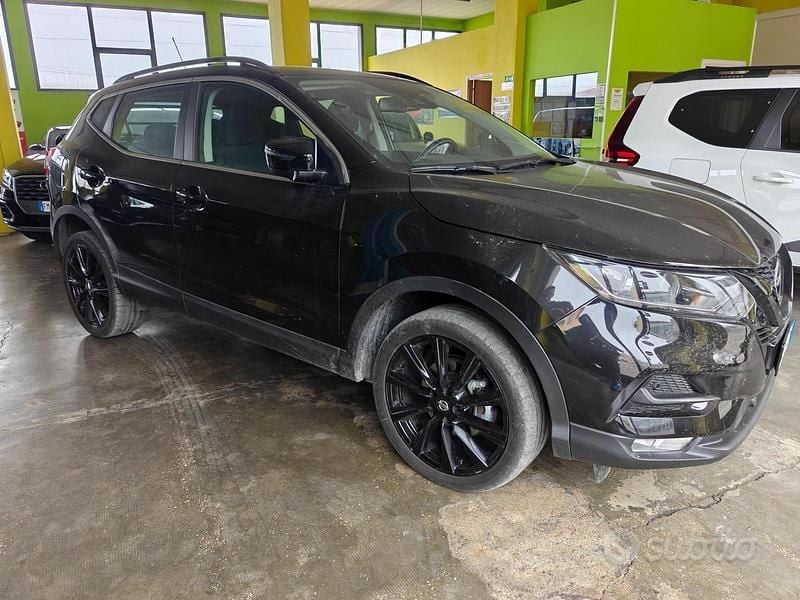Usata Nissan Qashqai N-TEC 116 CV (85 kW) 2021 Nero SUV
