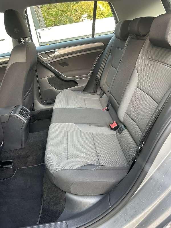 Usata VW Golf Sportsvan 110 CV (80 kW) 2016 Grigio Monovolume