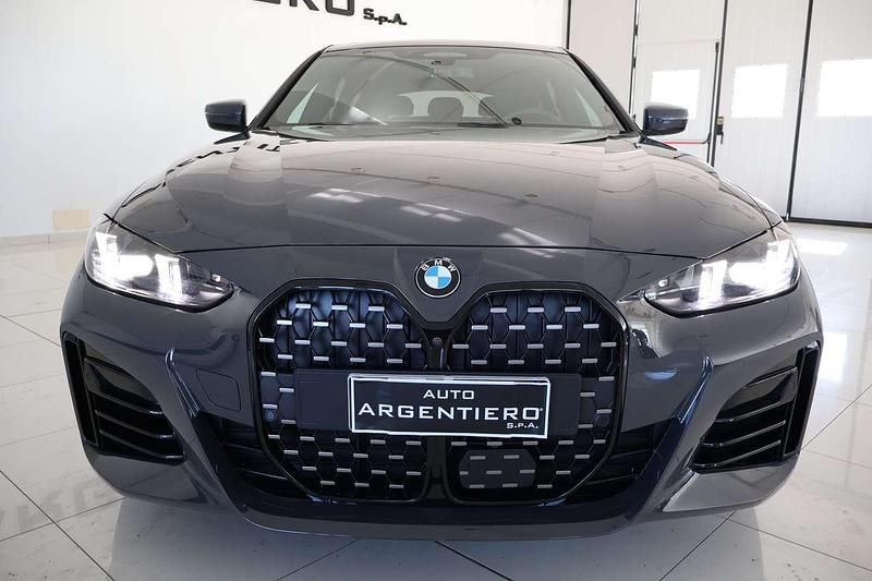 Nuova BMW 420 M Sport 190 CV (139 kW) 2025 Dravit grau perlato Coupé