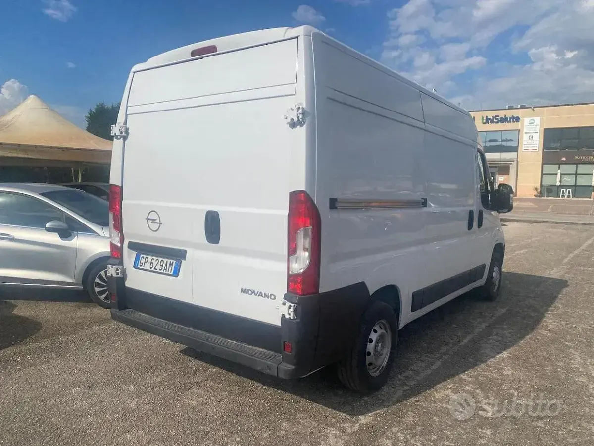 Usata Opel Movano S 140 CV (102 kW) 2023 Bianco Furgone