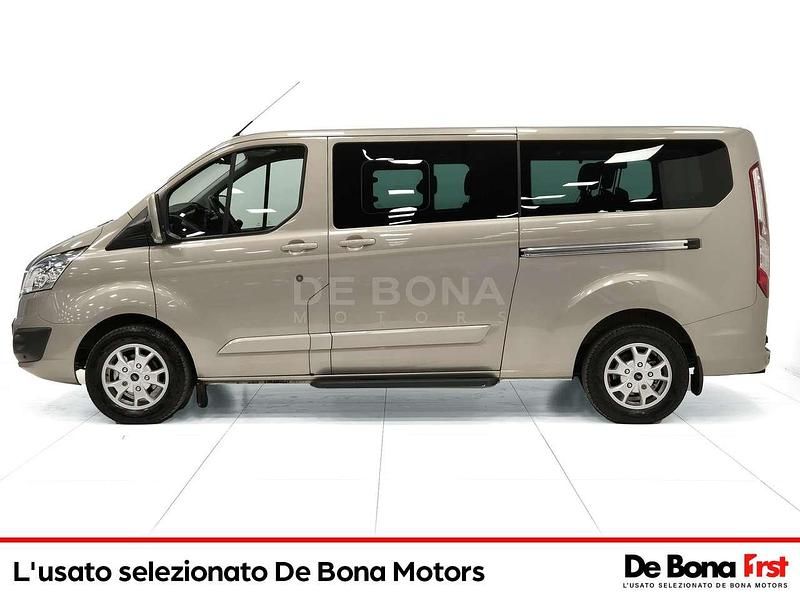 Usata Ford Tourneo 155 CV (114 kW) 2013 Bronzo Monovolume