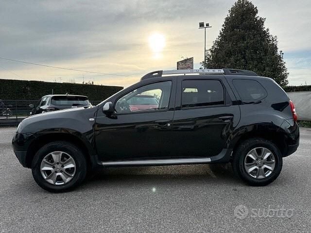Usata Dacia Duster 110 CV (80 kW) 2018 Grigio SUV
