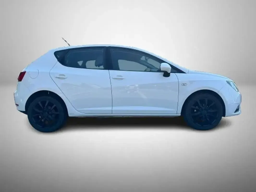 Usata Seat Ibiza Style 75 CV (55 kW) 2015 Bianco Berlina