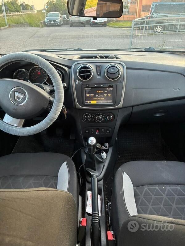 Usata Dacia Sandero Stepway 2014 Bianco Utilitaria