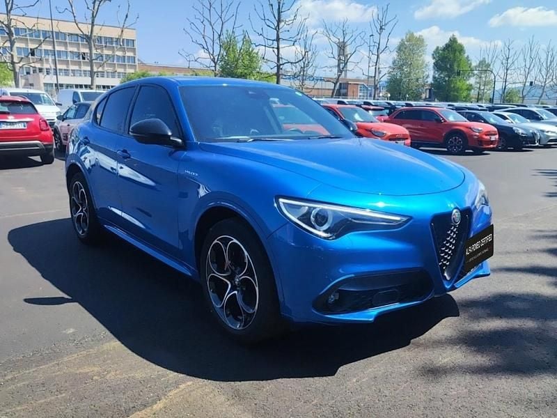 Usata Alfa Romeo Stelvio Veloce 209 CV (153 kW) 2022 Blu SUV