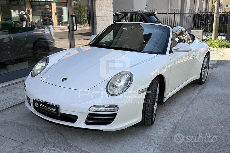 Usata Porsche 911 Carrera 4S Cabriolet 385 CV (283 kW) 2011 Bianco Cabrio