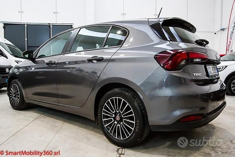 Usata Fiat Tipo City Life 101 CV (74 kW) 2023 Grigio Berlina