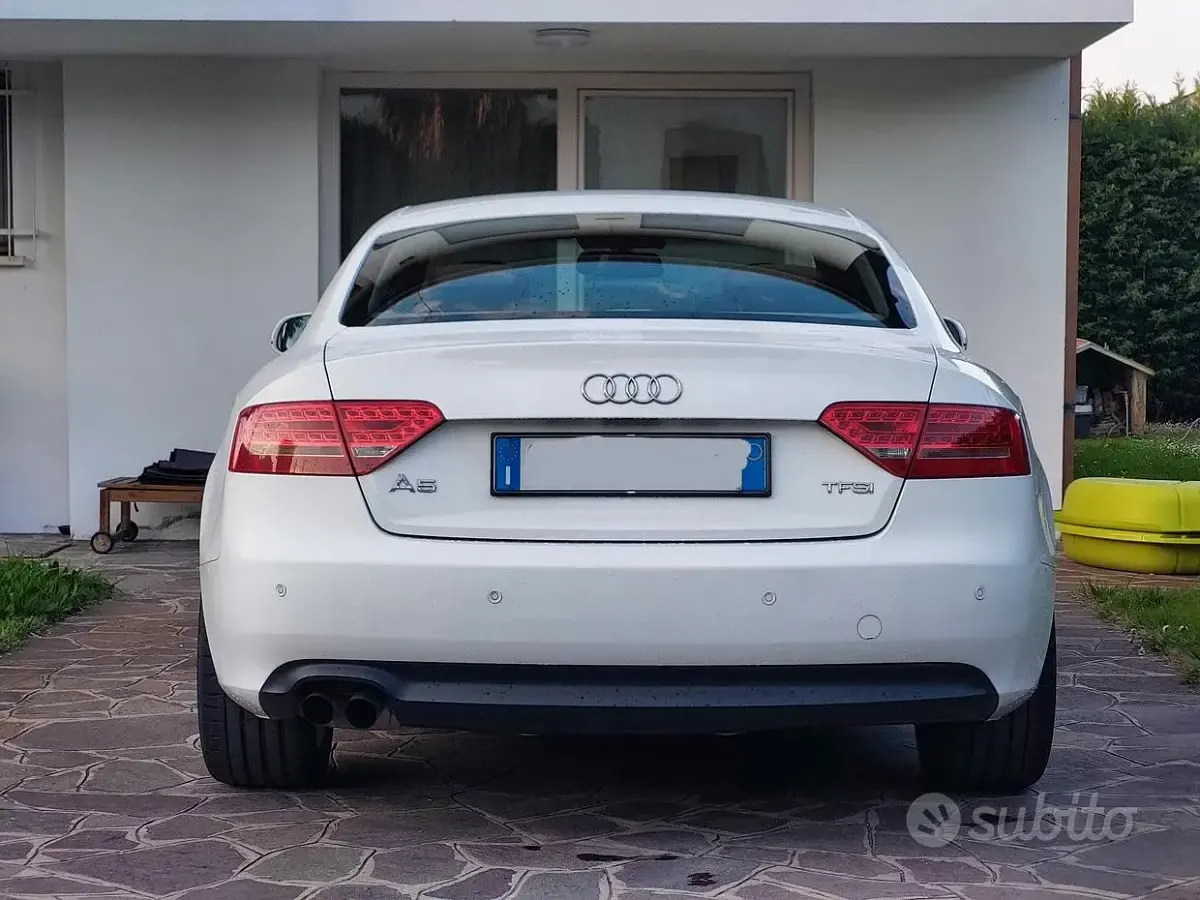 Usata Audi A5 S-Line 180 CV (132 kW) 2011 Bianco Coupé