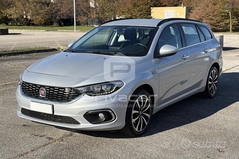 Grigio Usata 2018 Fiat Tipo S Station wagon | 5600 € (Buon prezzo) - Immagine 1/4