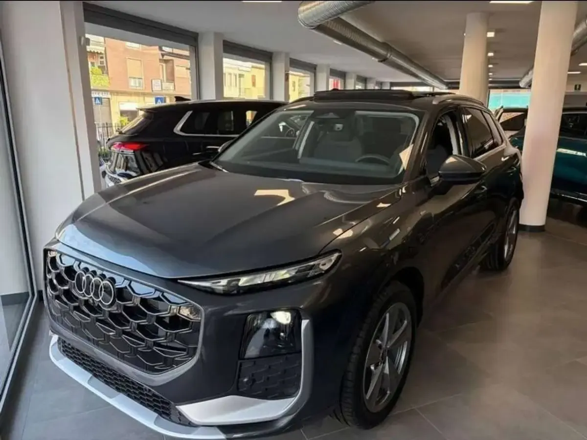 Nuova Audi Q3 S-Line 150 CV (110 kW) 2026 Nero SUV