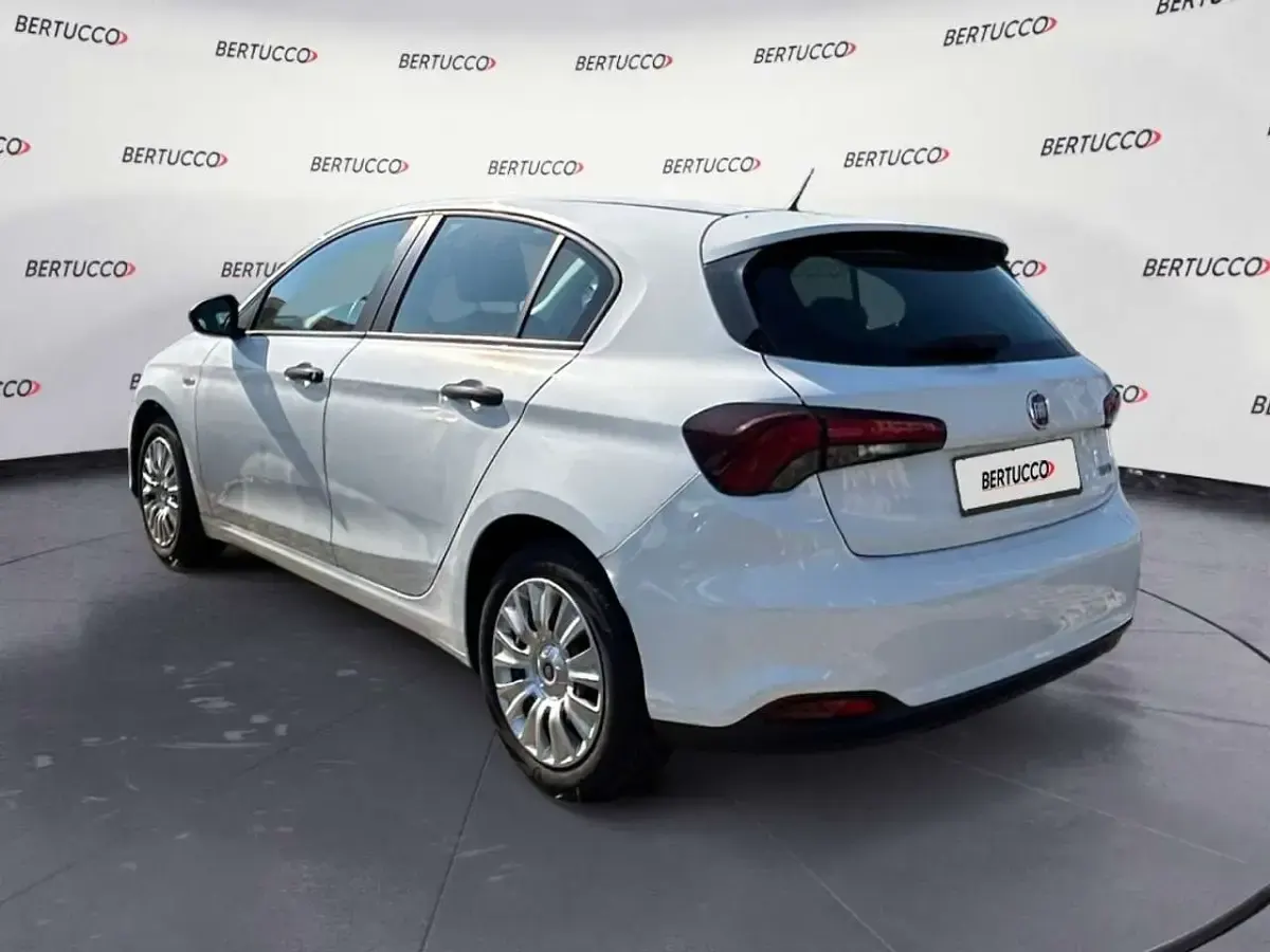 Usata Fiat Tipo Pop 95 CV (69 kW) 2019 Bianco Berlina