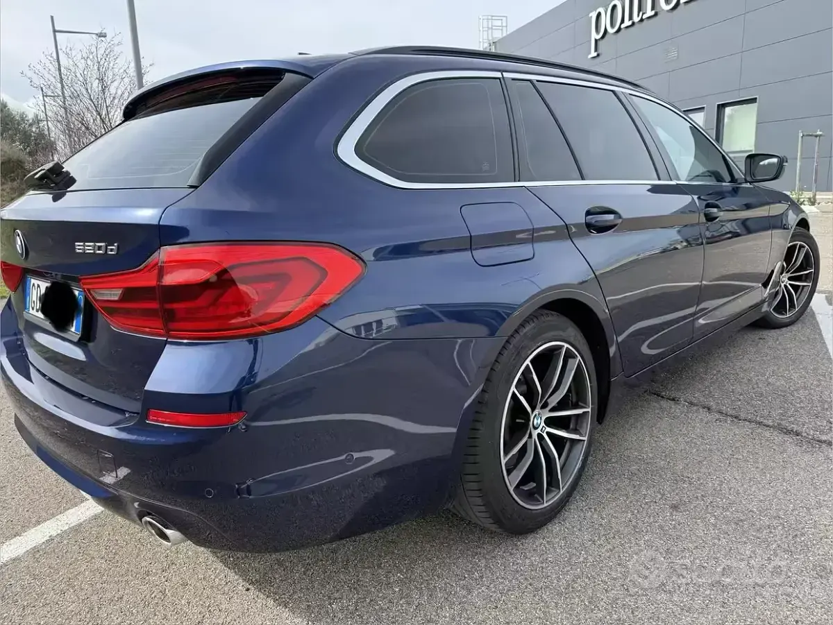 Usata BMW 520 190 CV (139 kW) 2020 Bluazzurro Station wagon