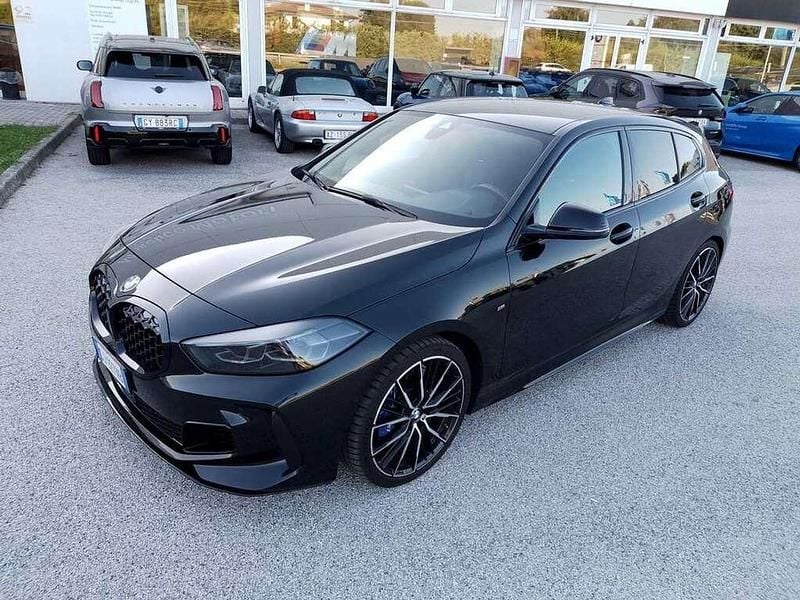 Usata BMW 135 306 CV (225 kW) 2022 Nero Utilitaria