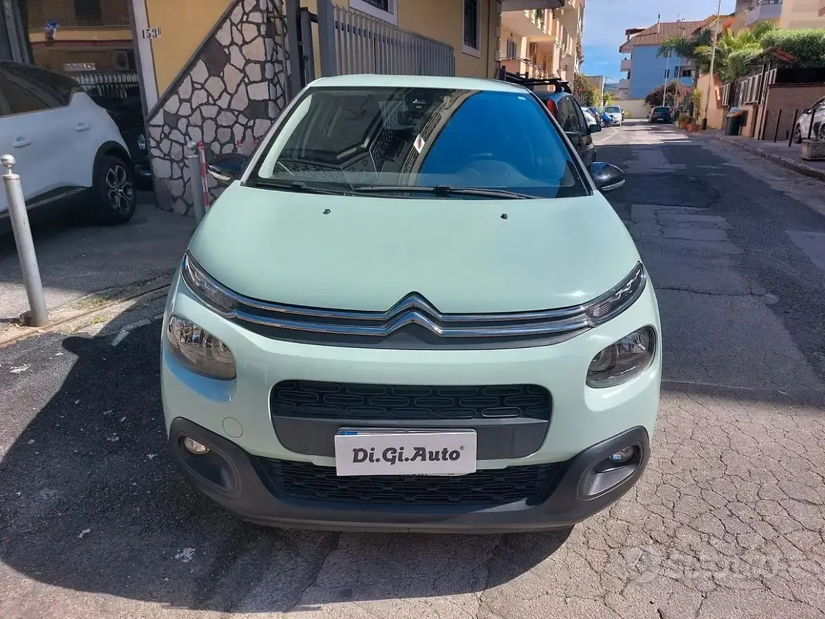 Usata Citroën C3 Feel 82 CV (60 kW) 2018 Verde Utilitaria