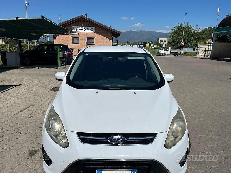 Begagnad Ford C-MAX Titanium 116 HK (85 kW) 2011 Vit Minibuss